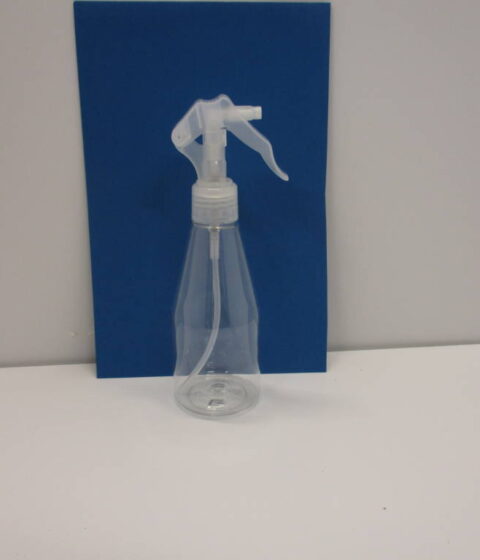 Fine Spray water bottle, plastic. Ideal for wetting down tissue etc.