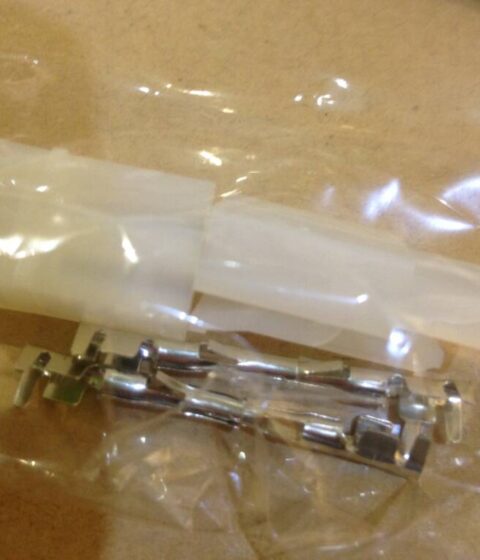 Tamiya plug and socket