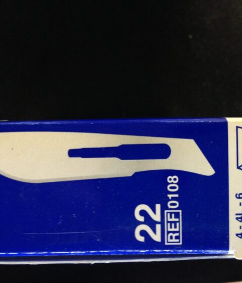 BOX 100  number  22  Swan Morton blades