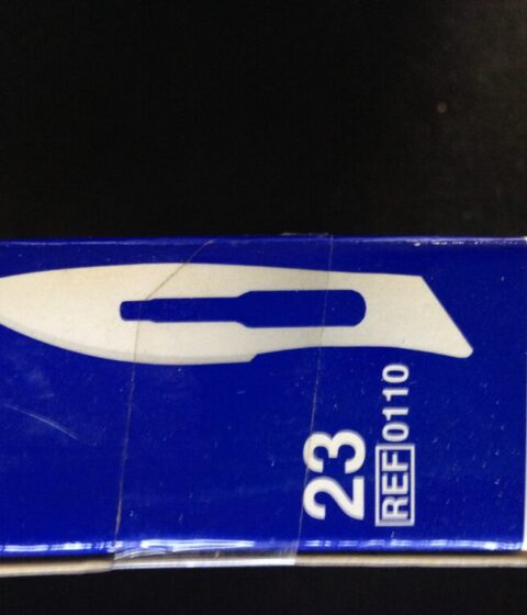 BOX 100  number  23  Swan Morton blades